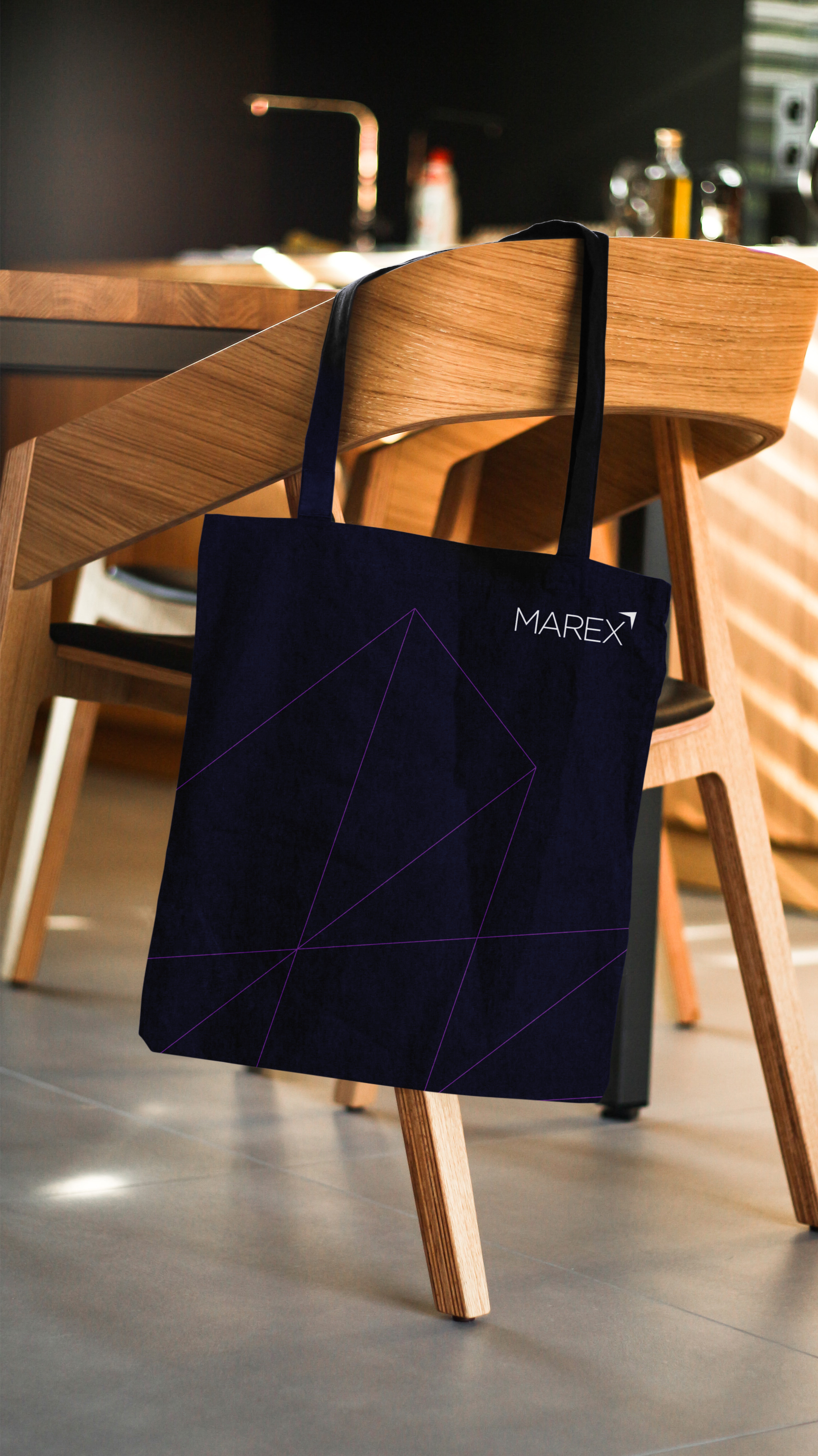 Marex-Tote-Mockup